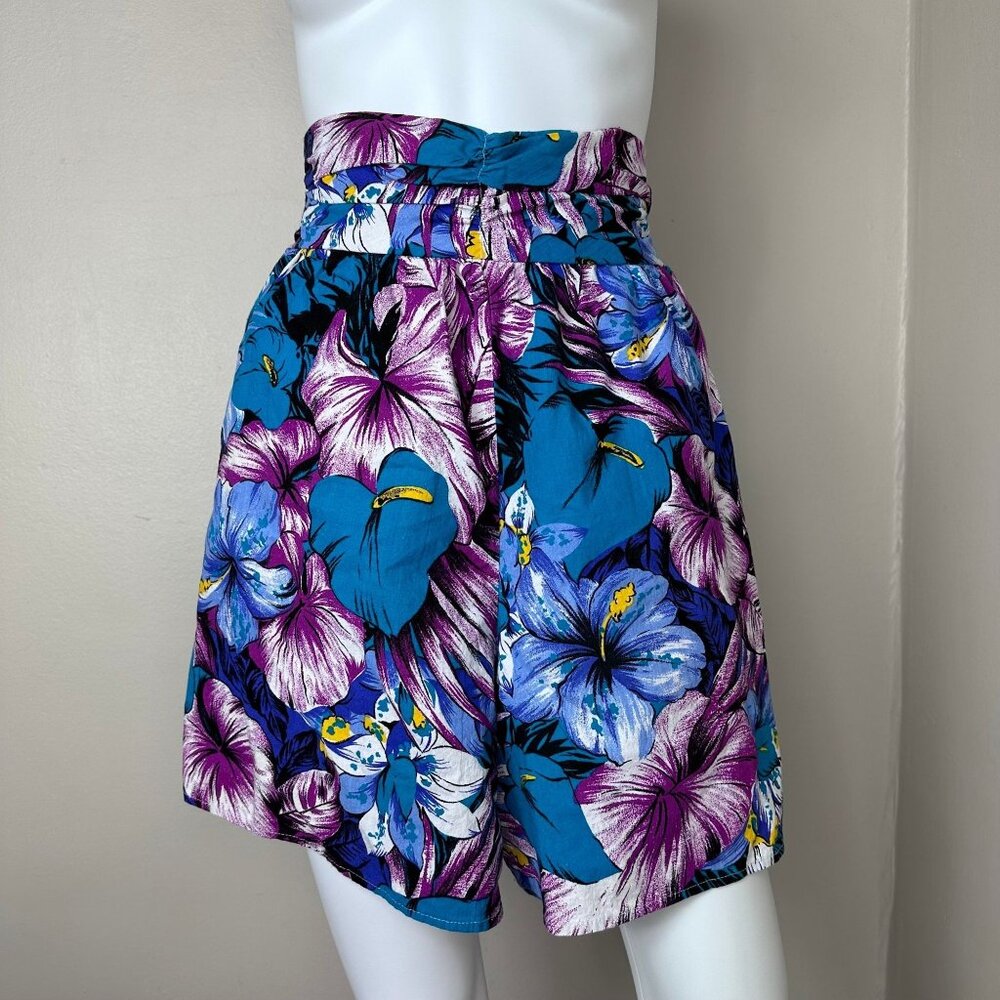 Vintage 1980s Tropical Floral Shorts, Marissa! Size Medium
